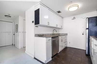 1720 Harrison #16A, Hollywood, FL 33020 - Photo 8
