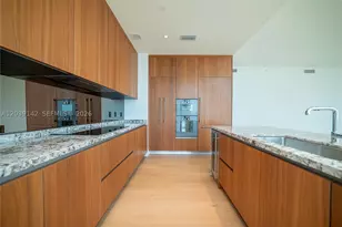 175 SE 25th, Miami, FL 33129 - Photo 16