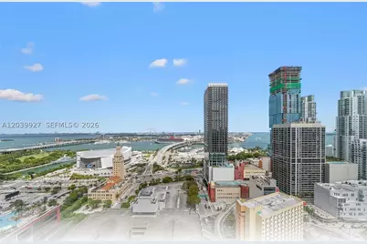 121 NE 5th #3200, Miami, FL 33132 - Photo 16
