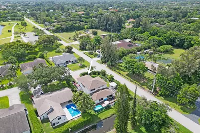 2151 NW 121st, Plantation, FL 33323 - Photo 20