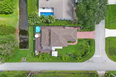 2151 NW 121st, Plantation, FL 33323 - Photo 16