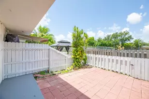 1450 NE 151st, Miami, FL 33162 - Photo 28
