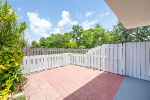 1450 NE 151st, Miami, FL 33162 - Photo 2