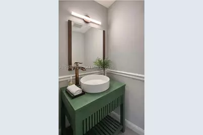 1125 Butternut, Hollywood, FL 33019 - Photo 8
