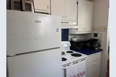 1209 Aguila, Coral Gables, FL 33134 - Photo 8