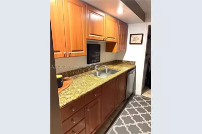 6917 Collins #506, Miami Beach, FL 33141 - Photo 4