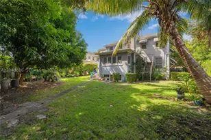 405 SW 11th, Miami, FL 33130 - Photo 2