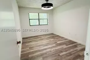 15530 SW 80th, Miami, FL 33193 - Photo 12