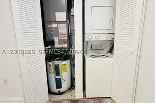 15530 SW 80th, Miami, FL 33193 - Photo 8