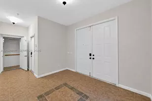 2767 Kinsington, Weston, FL 33332 - Photo 4
