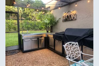 324 Patio Village, Weston, FL 33326 - Photo 14