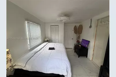 2300 SW 43rd, Fort Lauderdale, FL 33317 - Photo 16