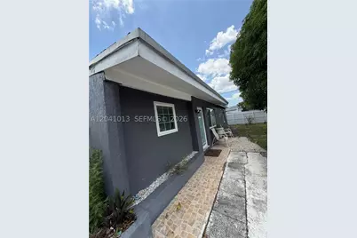 2300 SW 43rd, Fort Lauderdale, FL 33317 - Photo 4