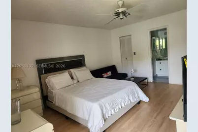 3571 Inverrary #307, Lauderhill, FL 33319 - Photo 8