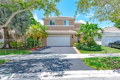 1528 Salerno #1528, Weston, FL 33327 - Photo 2