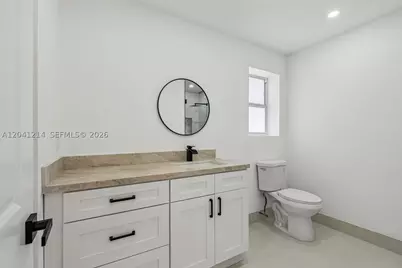 15010 E Falcons Lea, Davie, FL 33331 - Photo 68