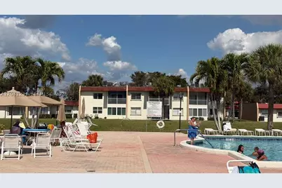 237 Lake Frances #237, West Palm Beach, FL 33411 - Photo 10