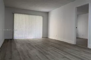 237 Lake Frances, West Palm Beach, FL 33411 - Photo 2