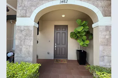 3482 W 114th, Hialeah, FL 33018 - Photo 2