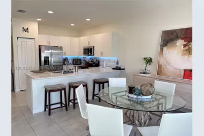3482 W 114th, Hialeah, FL 33018 - Photo 4