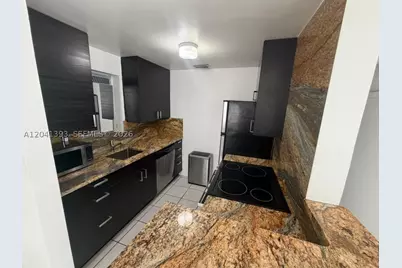 641 Espanola #3, Miami Beach, FL 33139 - Photo 2