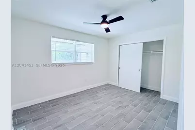 2470 NE 182nd #1, North Miami Beach, FL 33160 - Photo 14