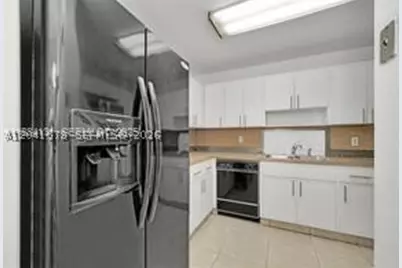 5050 NW 7th #202, Miami, FL 33126 - Photo 6