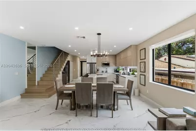809 SW 10th, Fort Lauderdale, FL 33315 - Photo 12