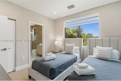809 SW 10th, Fort Lauderdale, FL 33315 - Photo 20