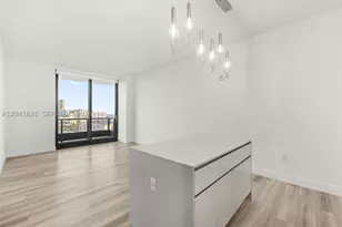 101 Diplomat, Hallandale Beach, FL 33009 - Photo 4
