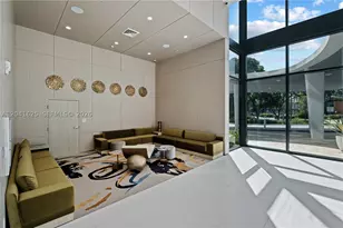 101 Diplomat, Hallandale Beach, FL 33009 - Photo 32
