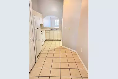 2930 SE 12th #205-31, Homestead, FL 33035 - Photo 6