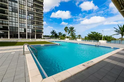 600 NE 36th #PH3, Miami, FL 33137 - Photo 14