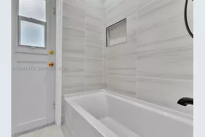 8813 Paradise #8813, Tamarac, FL 33321 - Photo 20
