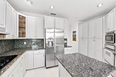 12388 Classic, Coral Springs, FL 33071 - Photo 24