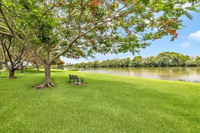 5823 Plum Harbor, Tamarac, FL 33321 - Photo 32