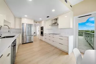 2645 S Bayshore, Miami, FL 33133 - Photo 10