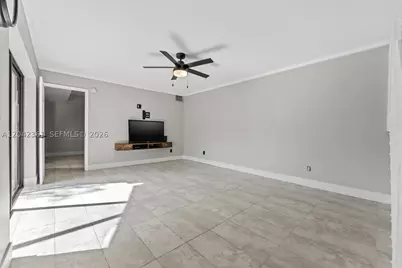 11867 SW 13th, Davie, FL 33325 - Photo 4