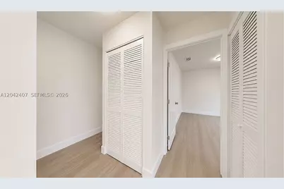 1670 W 42nd #1672, Hialeah, FL 33012 - Photo 16