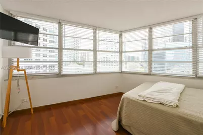 801 Brickell Bay #1462, Miami, FL 33131 - Photo 12