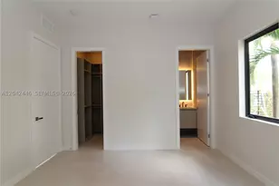 3540 Oak, Miami, FL 33133 - Photo 10