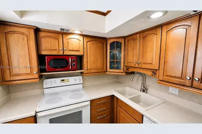 2671 S Course #208, Pompano Beach, FL 33069 - Photo 14