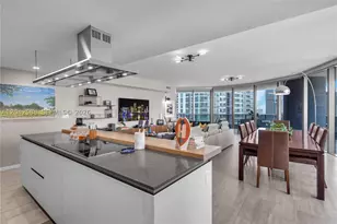 1000 Brickell, Miami, FL 33131 - Photo 12