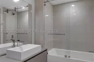 1000 Brickell, Miami, FL 33131 - Photo 18