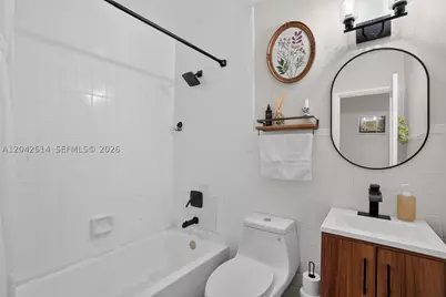 2446 McKinley, Hollywood, FL 33020 - Photo 24