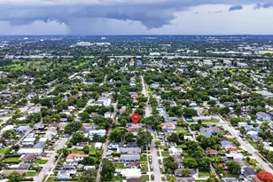 2446 McKinley, Hollywood, FL 33020 - Photo 38
