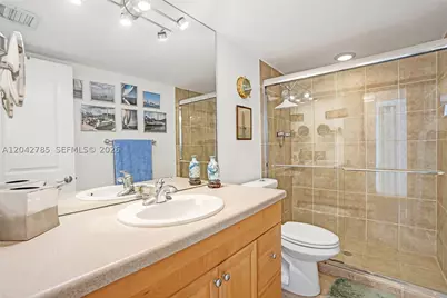400 Leslie PH# 1110, Hallandale Beach, FL 33009 - Photo 34