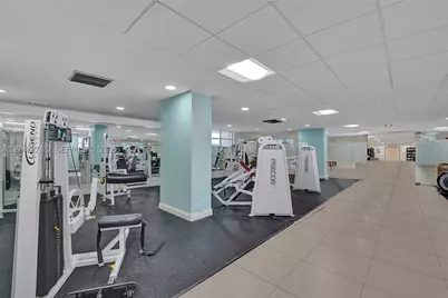 400 Leslie PH# 1110, Hallandale Beach, FL 33009 - Photo 70