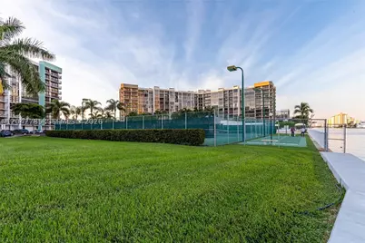 400 Leslie PH# 1110, Hallandale Beach, FL 33009 - Photo 112