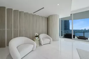 300 Biscayne Blvd, Miami, FL 33131 - Photo 4